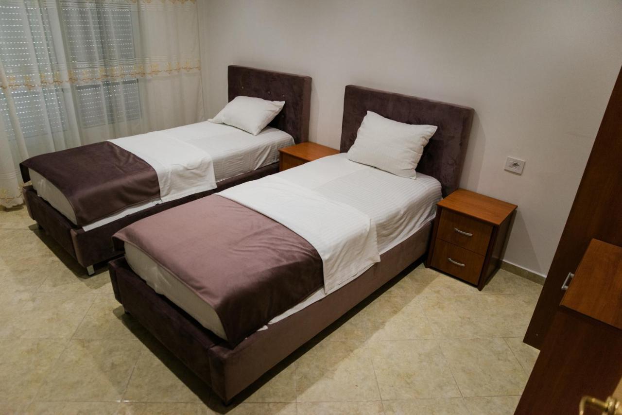 Apartments Casa Mia Улцинь Екстер'єр фото