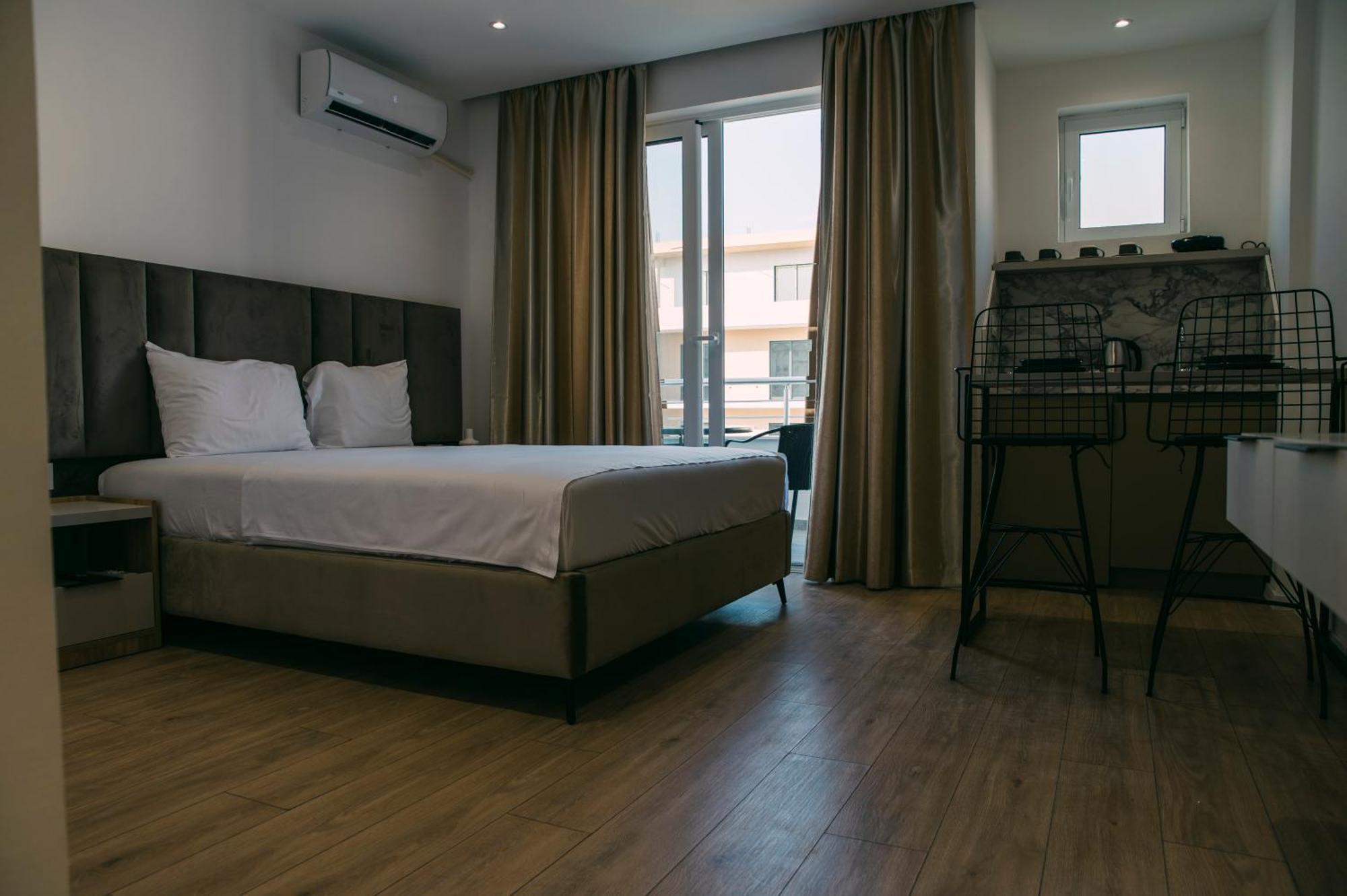 Apartments Casa Mia Улцинь Екстер'єр фото