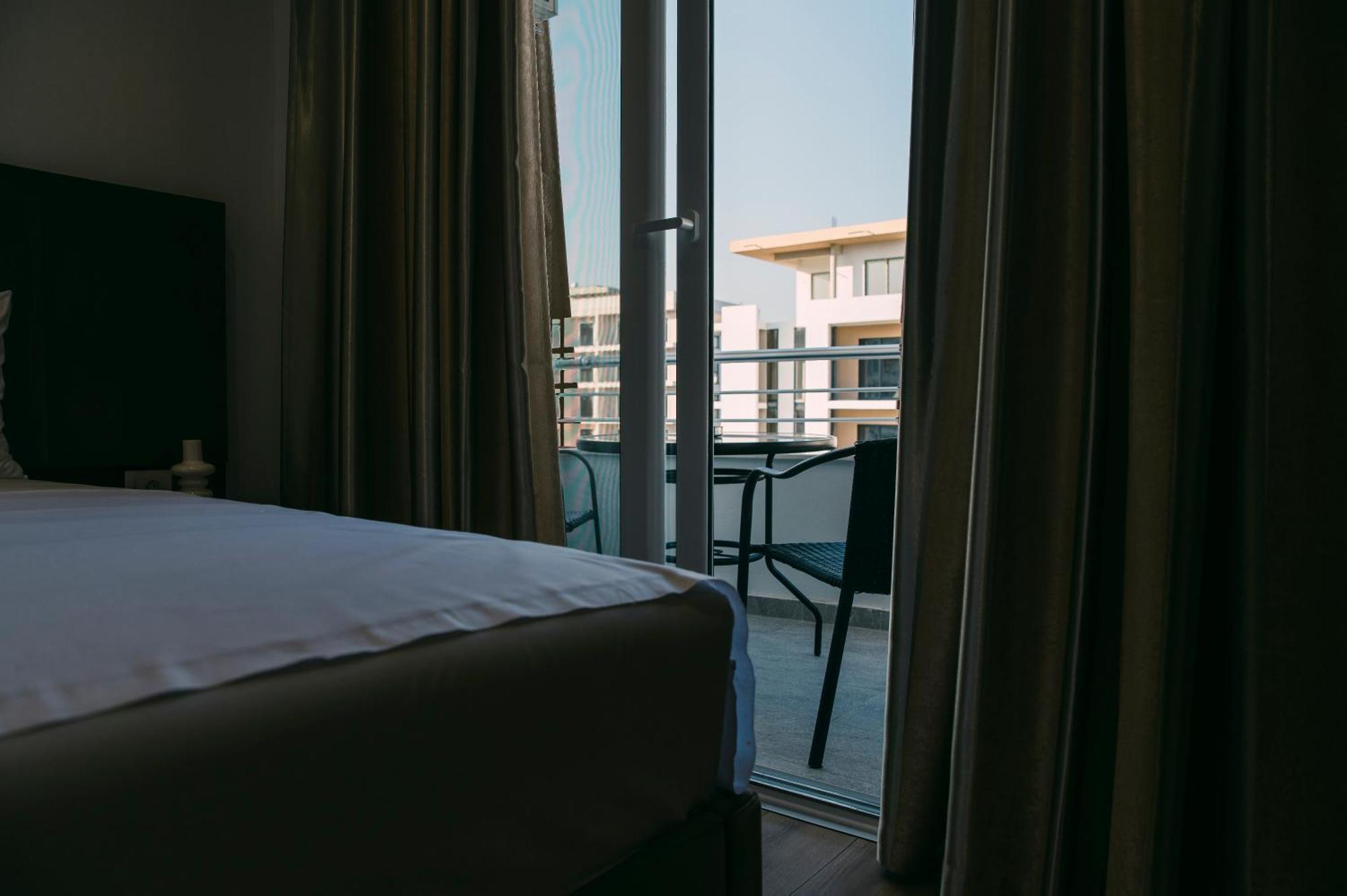 Apartments Casa Mia Улцинь Екстер'єр фото