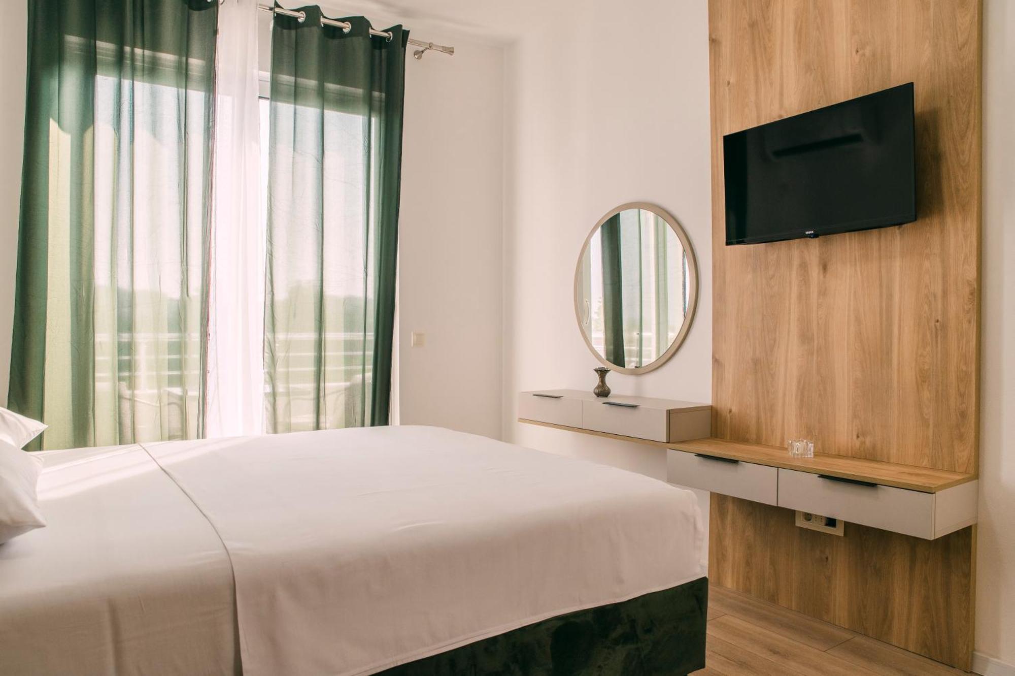 Apartments Casa Mia Улцинь Екстер'єр фото