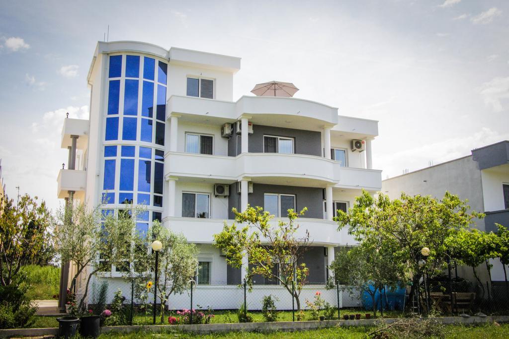 Apartments Casa Mia Улцинь Екстер'єр фото